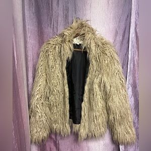 Lip Service ‘Chewbacca’ coat 🦁 like new *size S